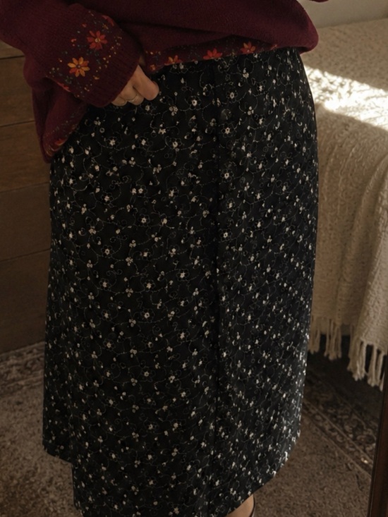 ES•SE USA Dresses & Skirts - Black Floral A-Line Midi Skirt